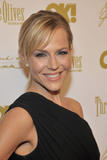th_89144_juliebenzokmagazinepre_oscarpartytikipetercelebritycity001_123_105lo.jpg