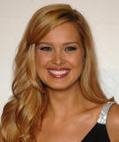 th_68803_celeb-city.org_Petra_Nemcova_Broad_Contemporary_Art_Museum_Opening_02-09-2008_036_123_922lo.jpg