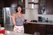 Veronica Avluv Banana Nut Muffin v6i7d6hxsa